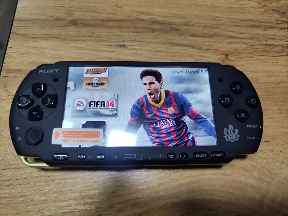 PSP 3000 Monster hunter IPS экран