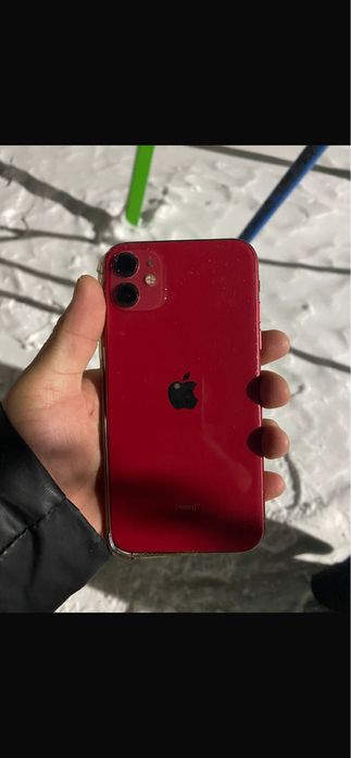 Продам Iphone 11