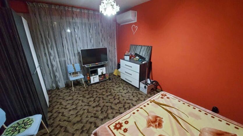 Продава се Двустаен апартамент в Търговище, Запад 2 - 71 кв.м за 1198 €/кв.м - Снимка #9