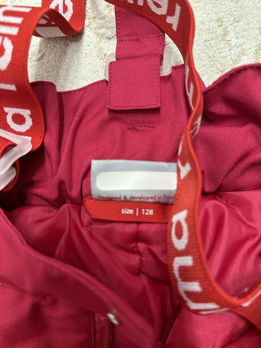 Продам комбинезон Reima, на девочку, рост 128. Очень красивый.