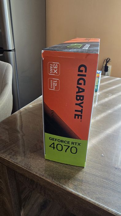 Видео карта gigabyte 12gb.