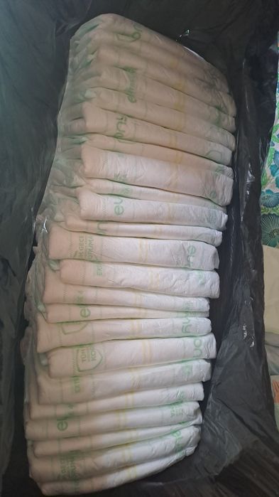 Продам пампнрсы взрослые