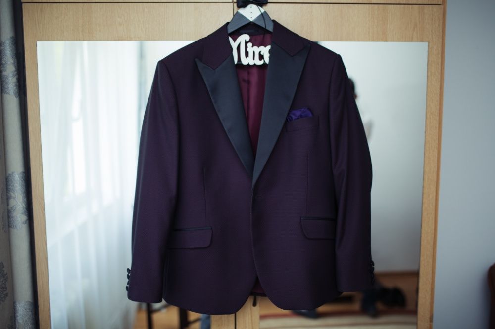 Vând sacou elegant marimea 50 MEN's Club