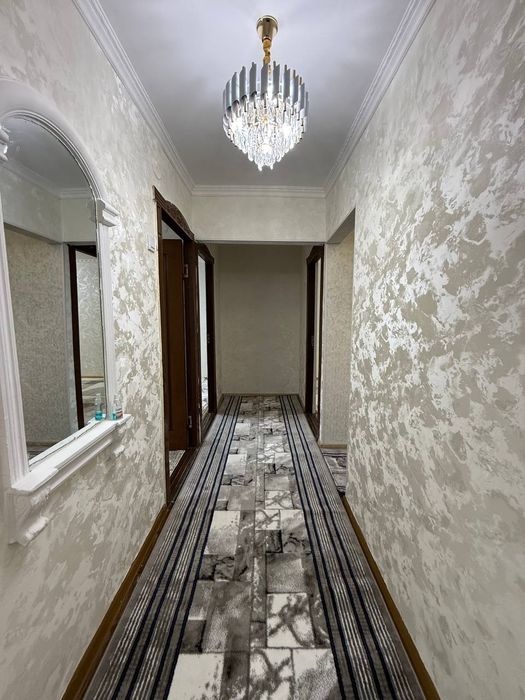 Srochno sotiladi kvartira 3 xonali 3 etaj frunze