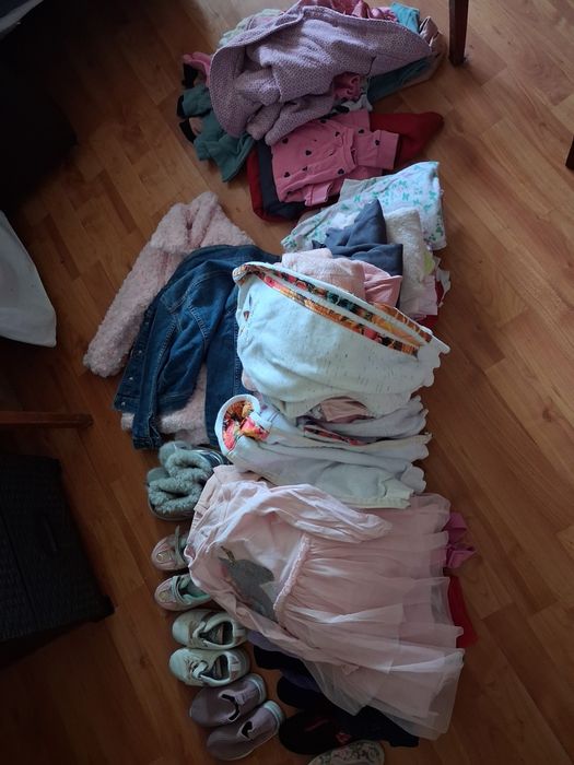 Se vinde de fetite