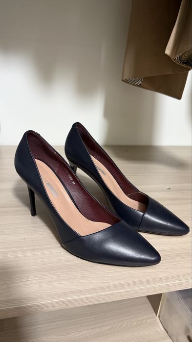 Классические женские туфли Respect.