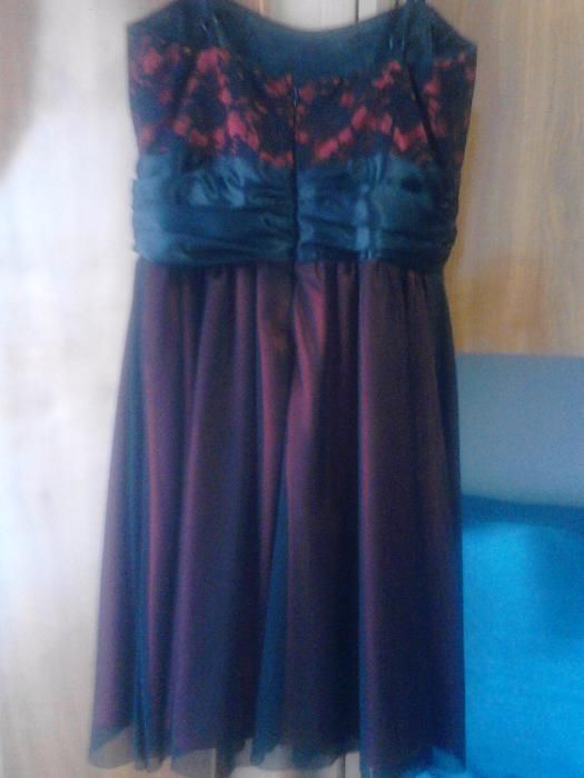 Vand rochie de seara