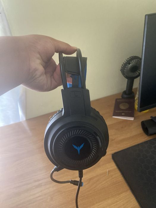 Gaming naushnik pravadnoy