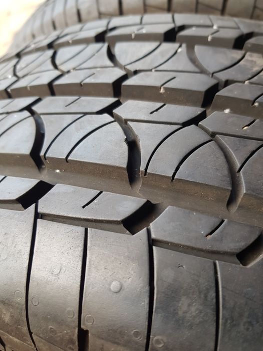 Бусови летни -2021г.-16цола-215/65-1бр.-80лв."BARUM "