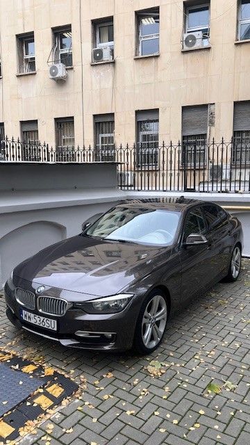 BMW Seria 3 foarte mult BMW xDrive 4x4