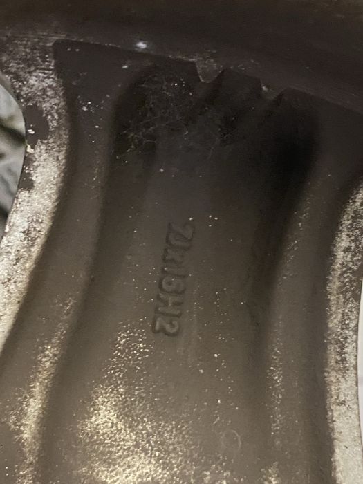 Джанти 16" ки за Mercedes със зимни гуми.