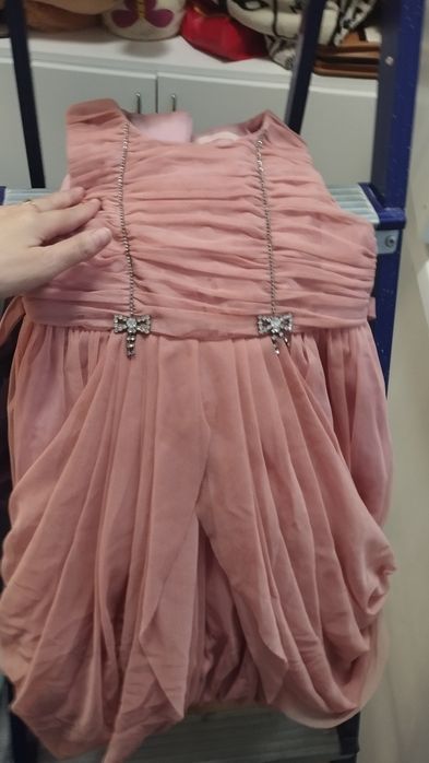 Детские плаття отдам даром