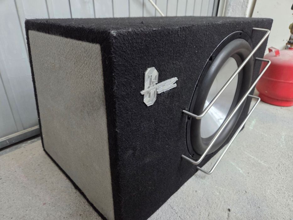 Бас Каса 15" Ground Zero GZNW 2500 RMS