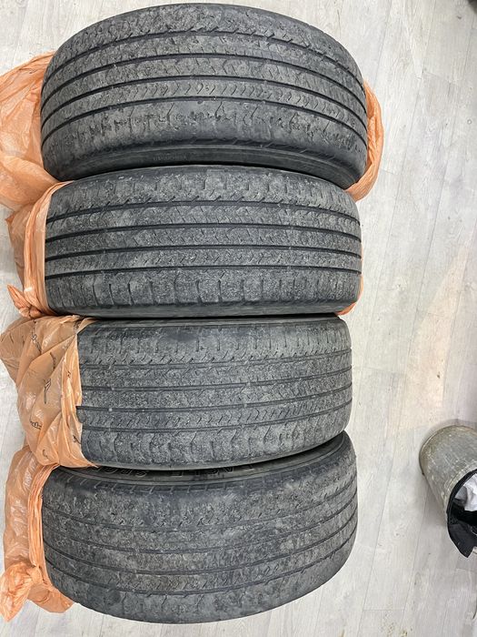 Продам комплект резины