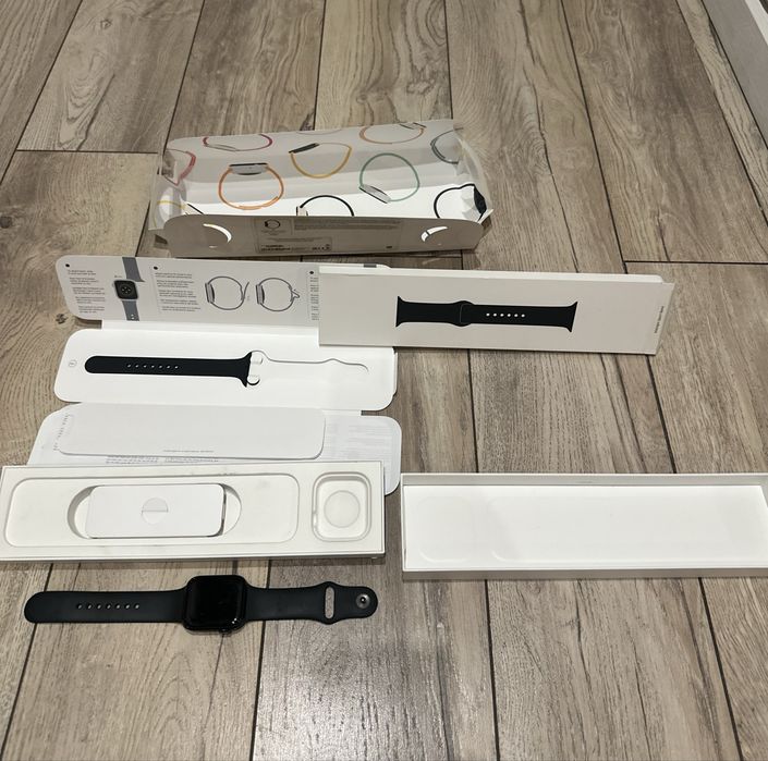 Apple Watch SE 2 (44 mm)