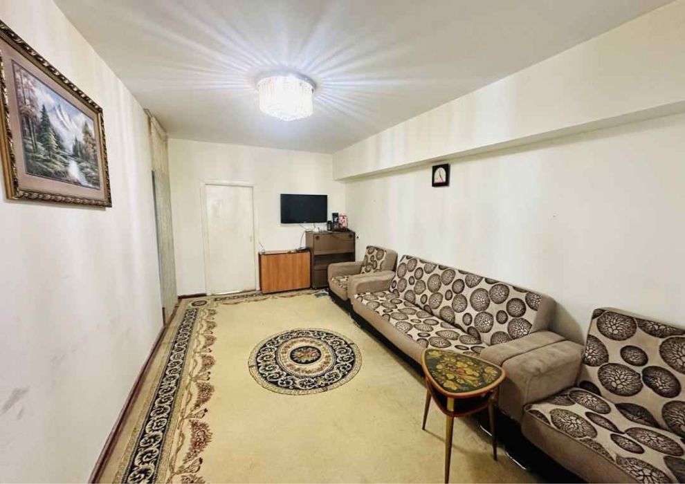 Продаётся квартира на Ракате 2/1/4