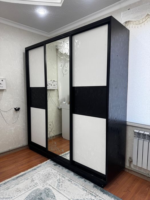 Шкаф в хорошем состоянии