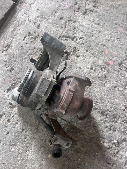 Turbina Bmw E90 E87 318d 118d N47 143cp