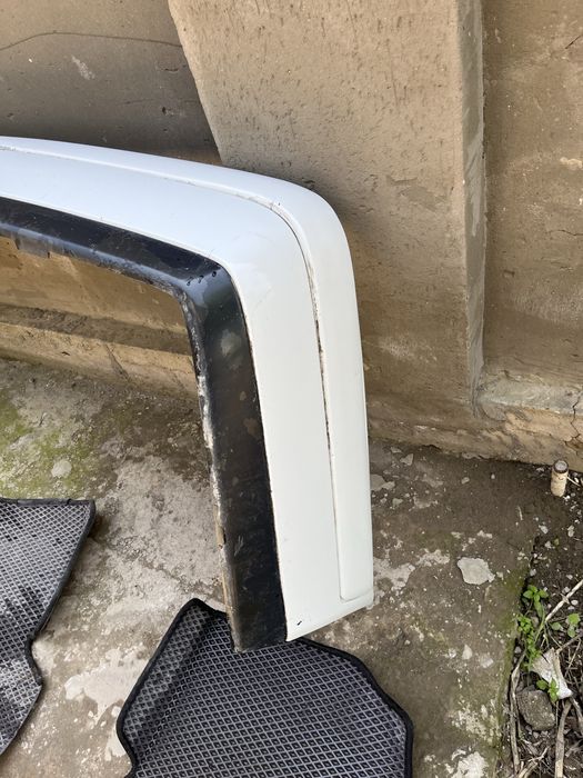 Оригинал бампер 210 до рест