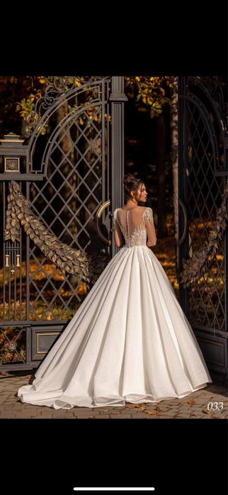 Rochie mireasa Reina