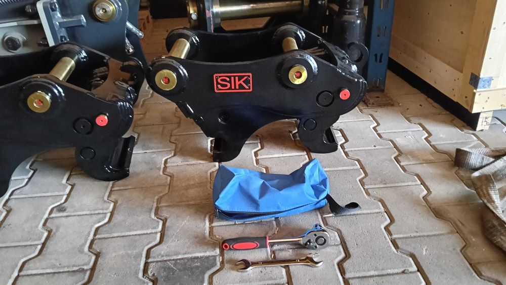 Cuplaj rapid mecanic pentru buldoexcavator CAT434 CAT432