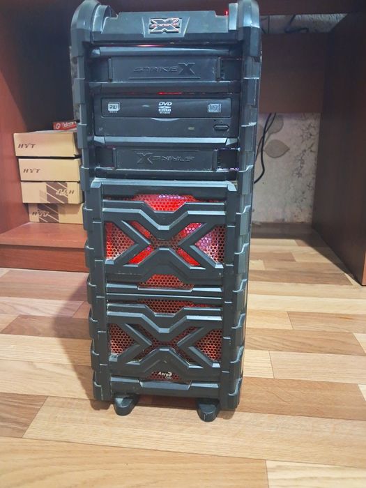 Настольный компьютер