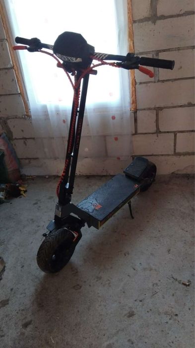 Trotineta g4 impecabila