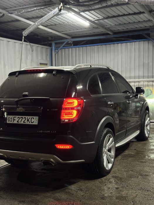 Captiva 3  черный кузов в отличном состоянии