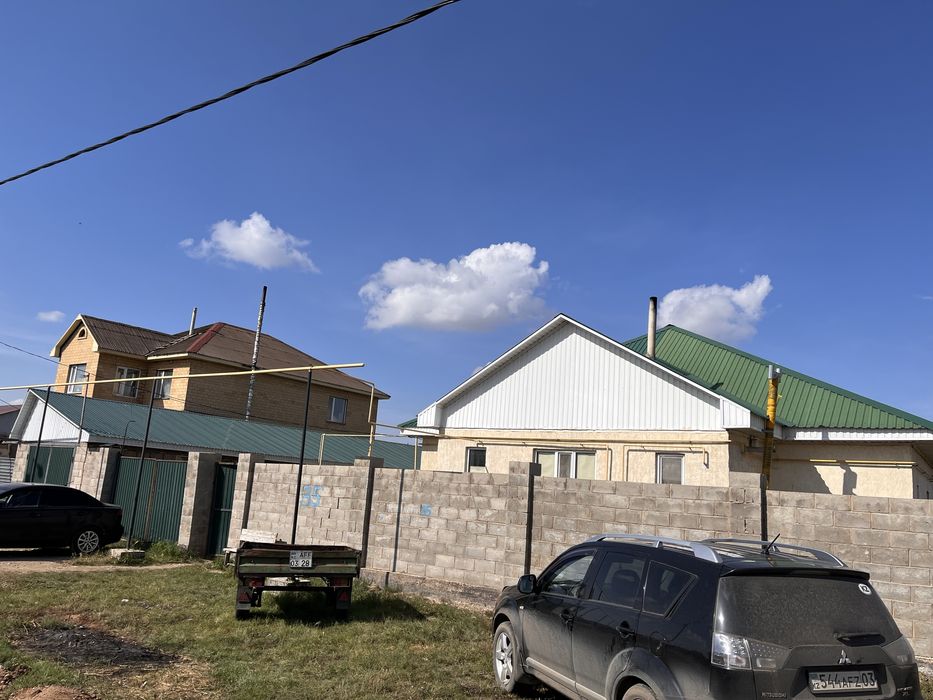 Продается просторный и теплый дом