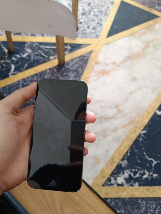 iPhone 13 Pro с гарантей