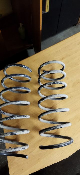 Продам пружины ваз 2110