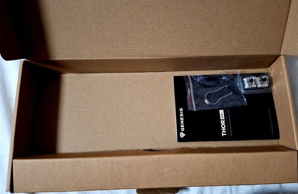 Геймърска клавиатура Genesis Thor 303 tkl