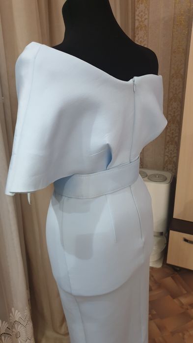 Платье коктейльное