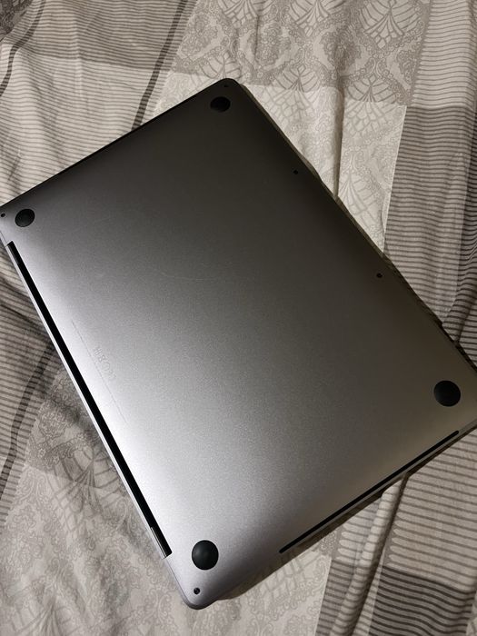 Macbook pro 13 TOUCH BAR