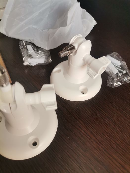 Suport pentru camere de supraveghere