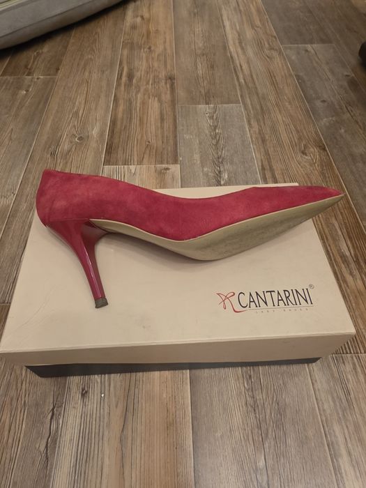 Продам туфли 40 размер