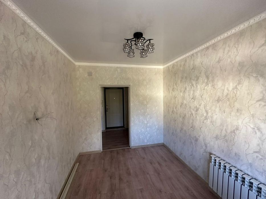 1 комнт кв на втором этаже