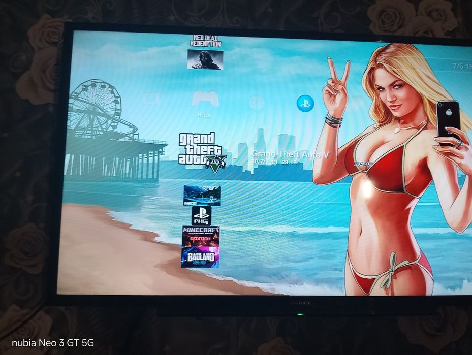 Продам PS3 с дисками