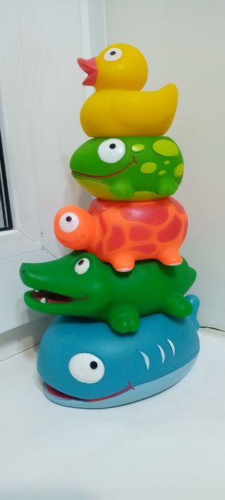 Резиновые игрушки для плавания