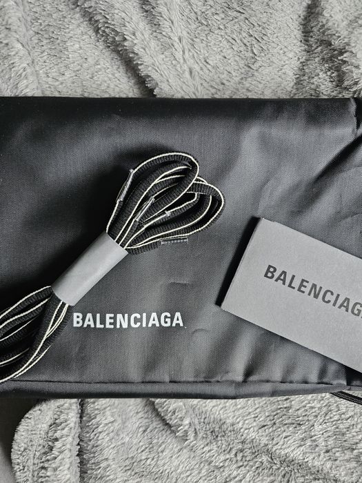 Balenciaga Track Black NOI full box 42