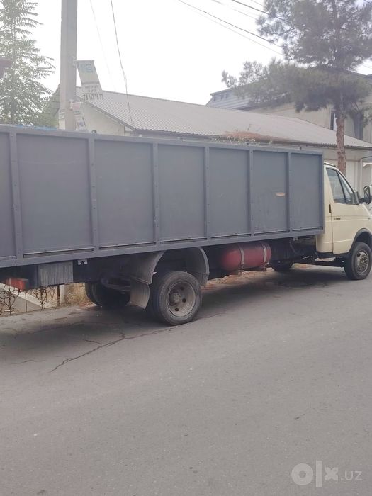 Газел инжектор матор сотилади