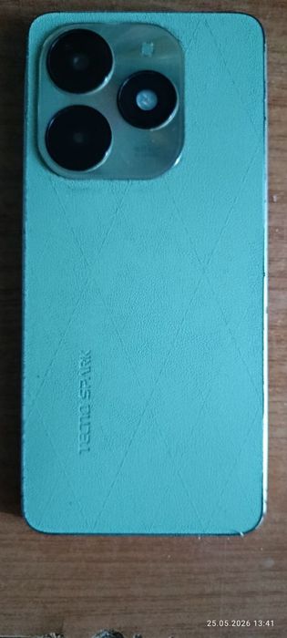 Tecno spark 20s Б/У