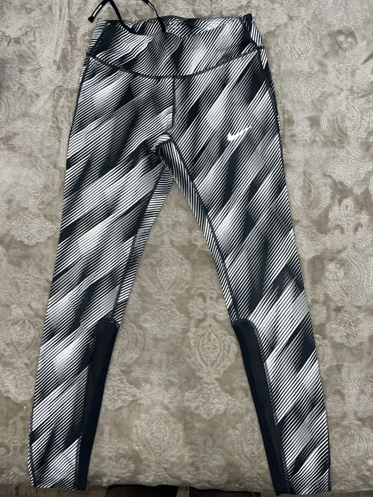 Клинове на Nike