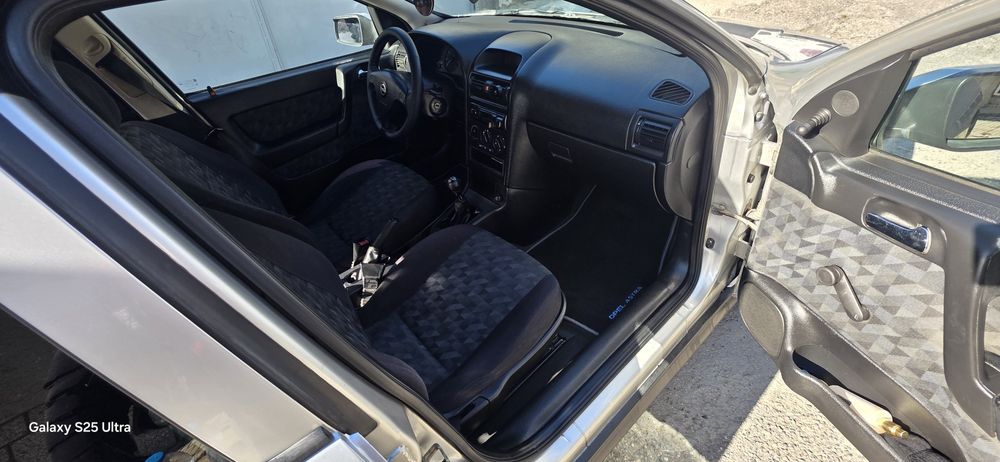 Opel Astra 1.6 75 коня