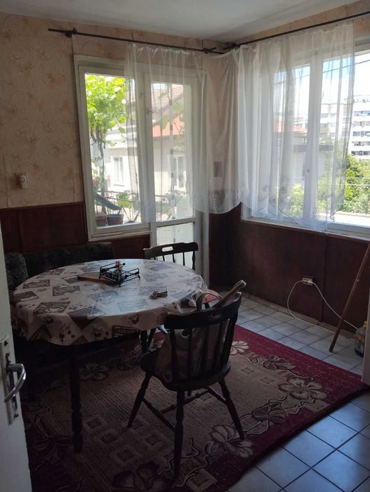 Продава се Етаж от къща в Кюстендил, Център - 94 кв.м за 745 €/кв.м - Снимка #1