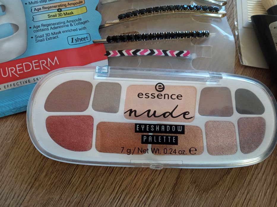 Лот козметика 3Д Маска Гримове и Други