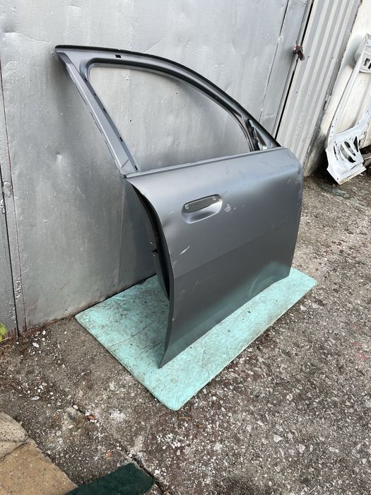 Предна дасна врата за BMW X1 U11 БМВ Х1 У11  2022г-