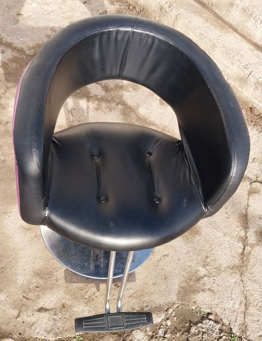 Кресло парикмахерское