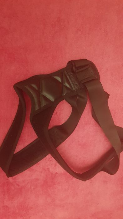 Колан за изправяне на стойката