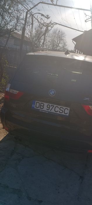 Vând BMW X3 X-Drive full opțiuni